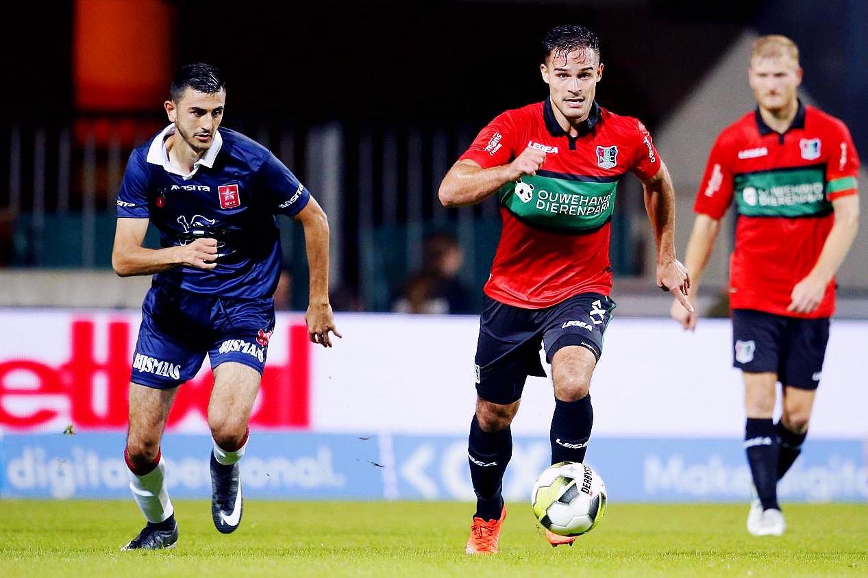 成为引领球 成为引领球