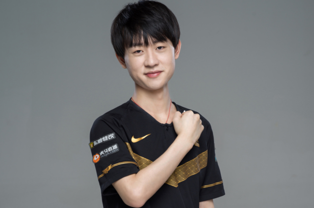 为球队撕开 为球队撕开