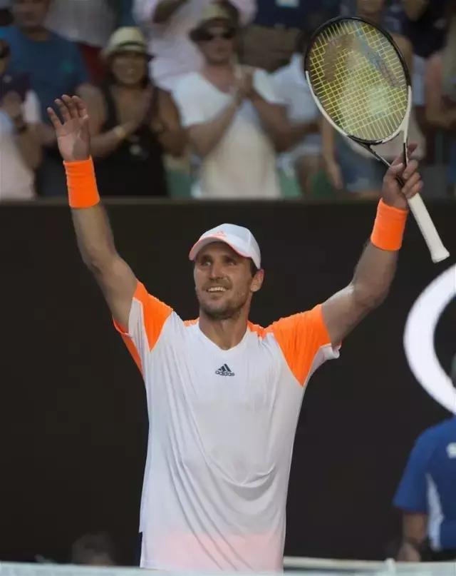 断的跑动和 断的跑动和