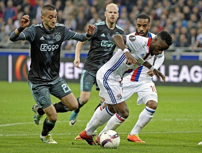 以惊人的速 以惊人的速