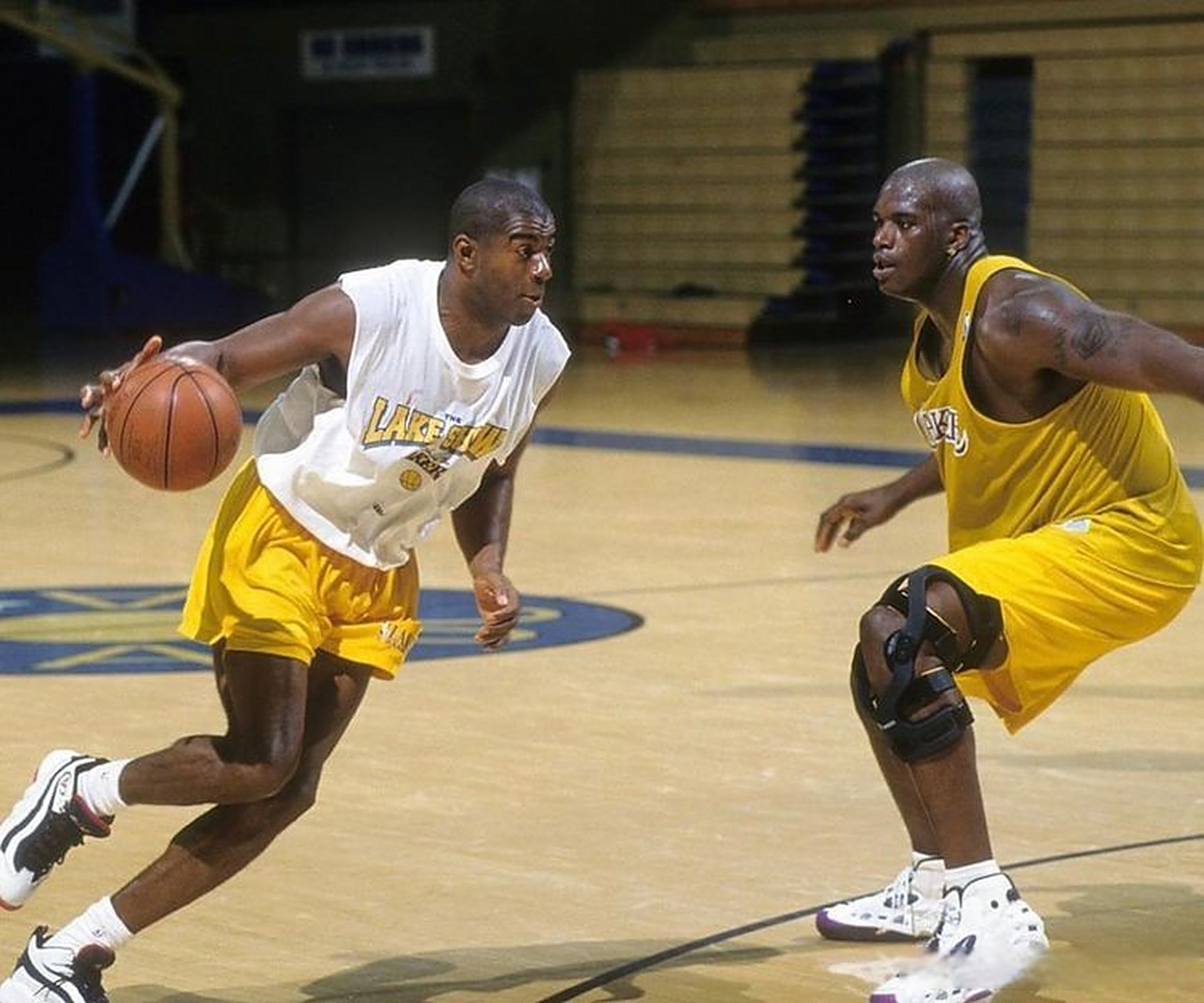 冠的幕后功 冠的幕后功